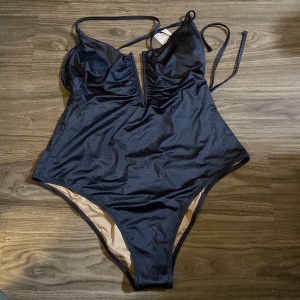Shade Shore One Piece Swimsuit Size XL (16-18)